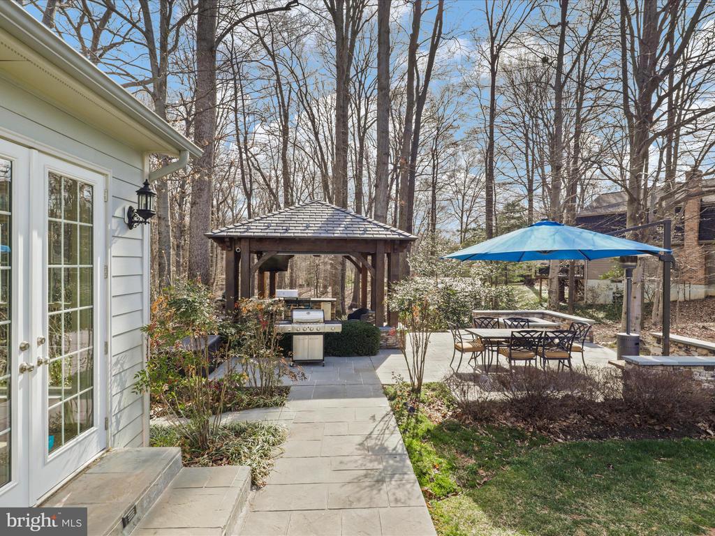 4825 Bentonbrook Dr
