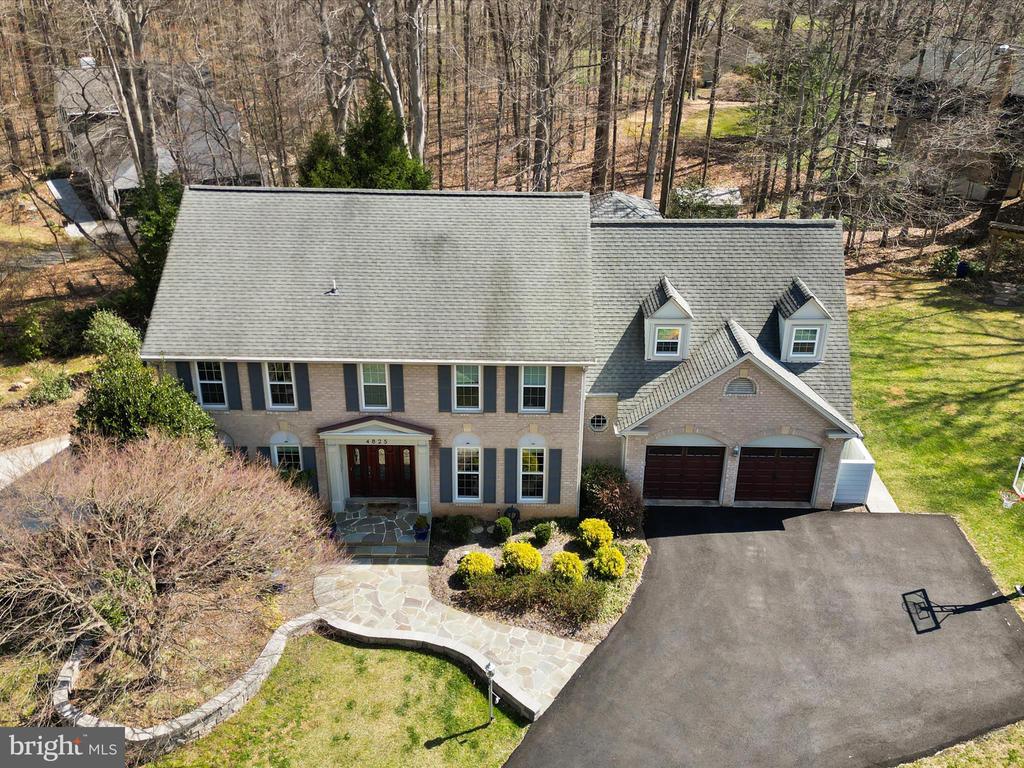 4825 Bentonbrook Dr