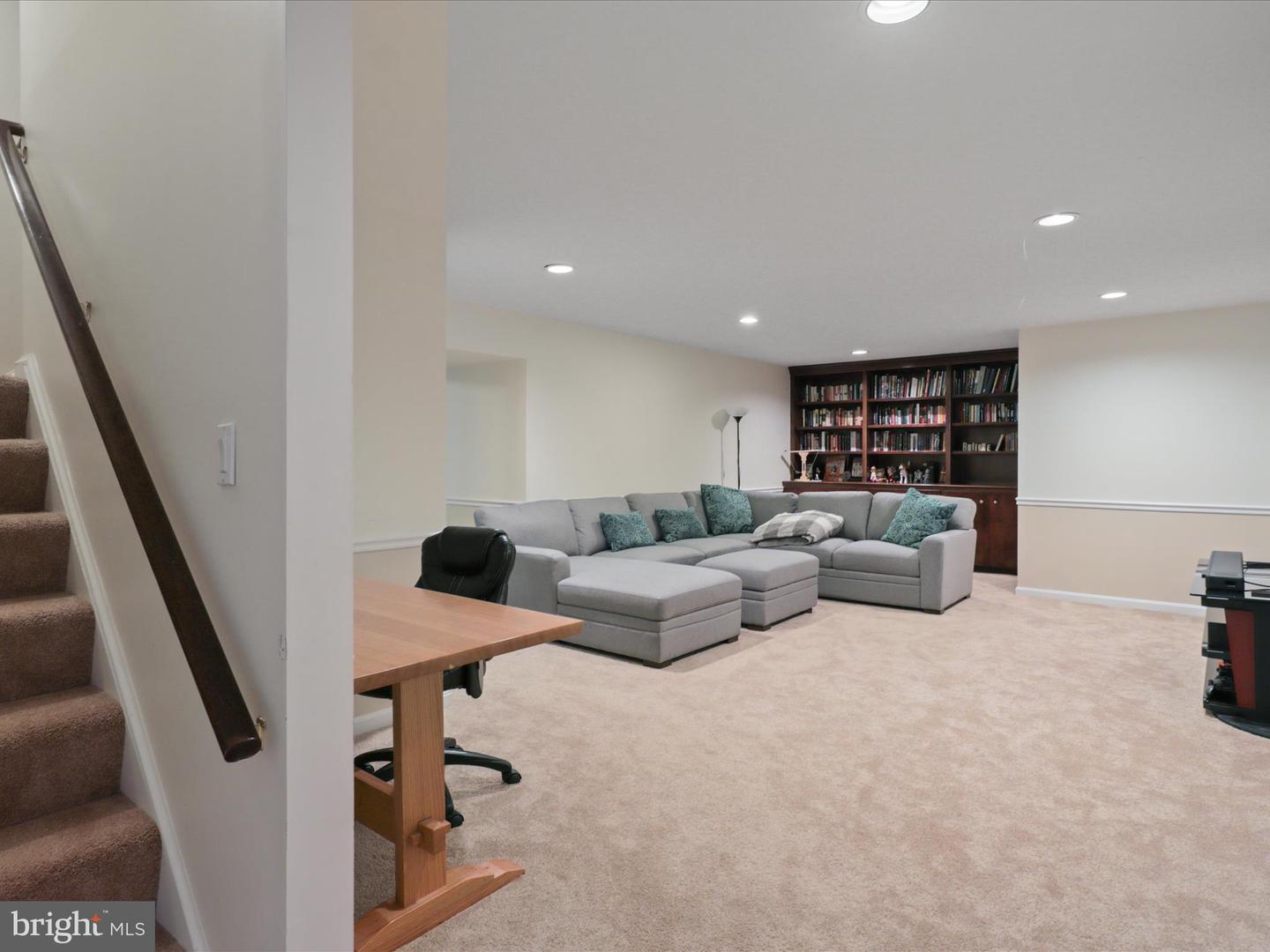 4825 Bentonbrook Dr