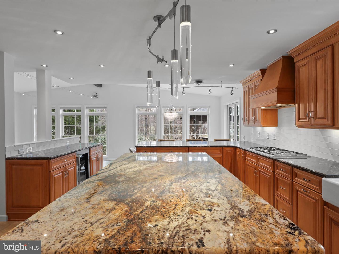 4825 Bentonbrook Dr