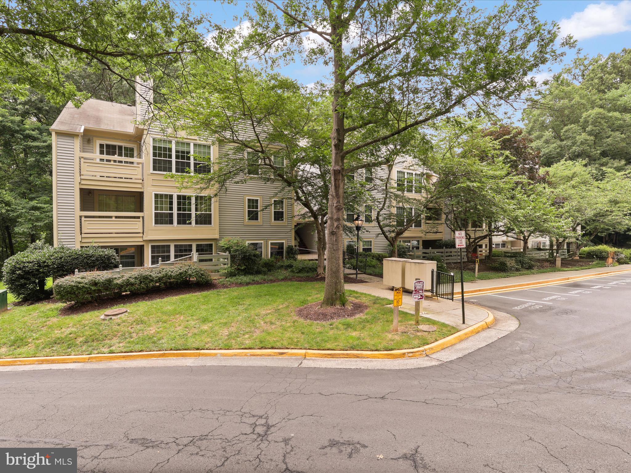 11713 Karbon Hill Ct #710a