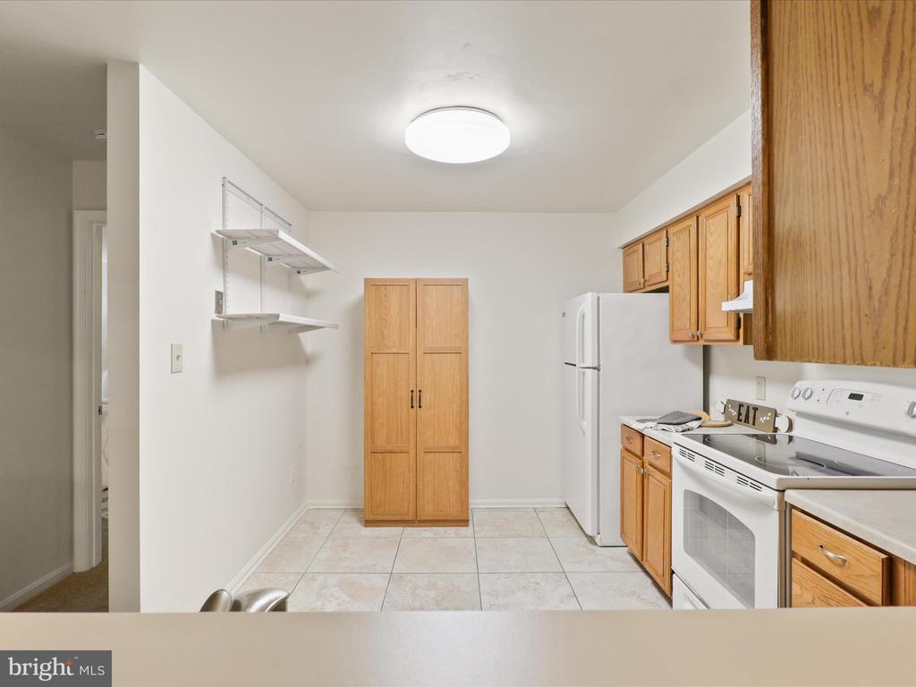 11713 Karbon Hill Ct #710a