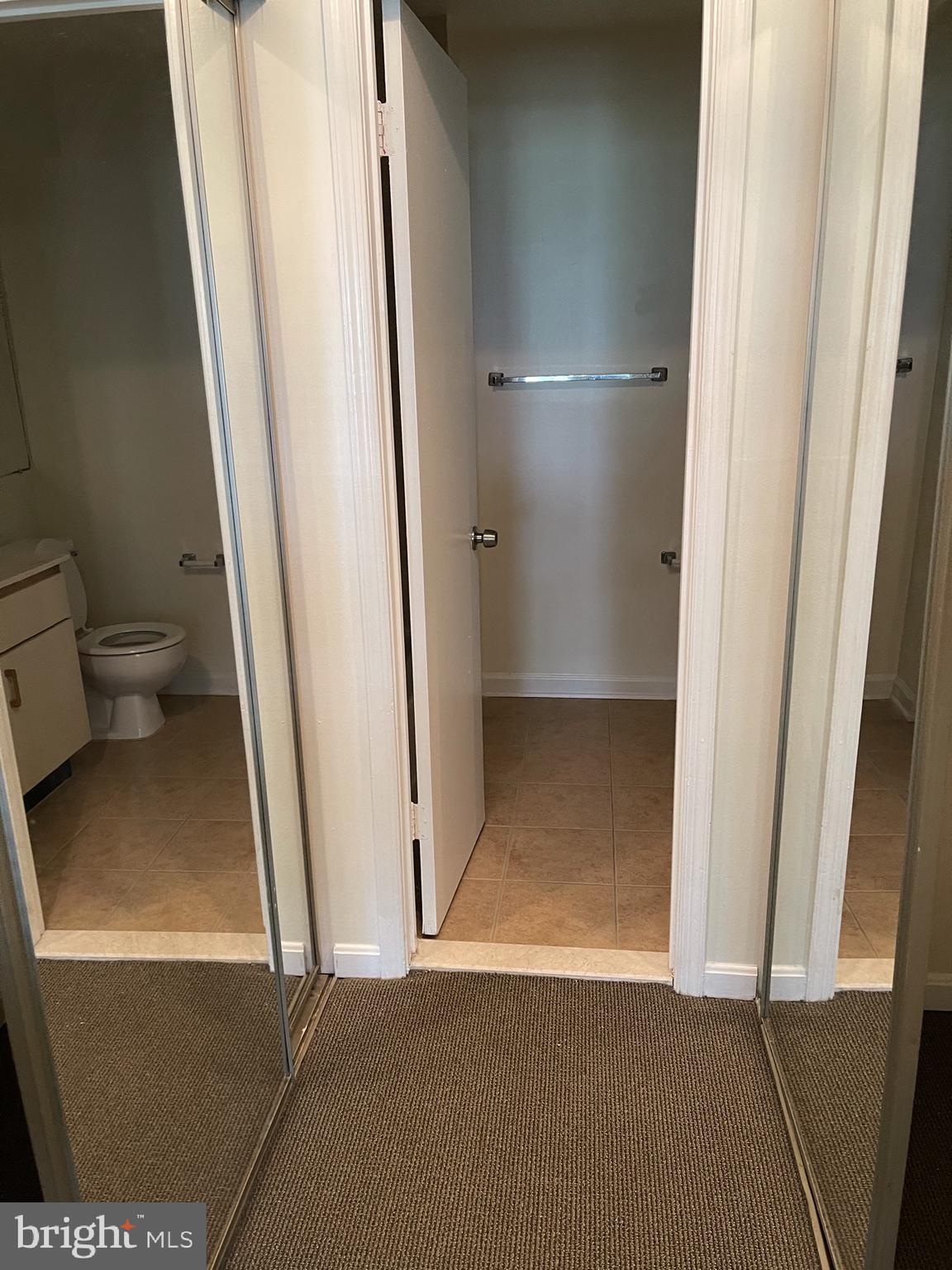 7703 LAFAYETTE FOREST DR #23