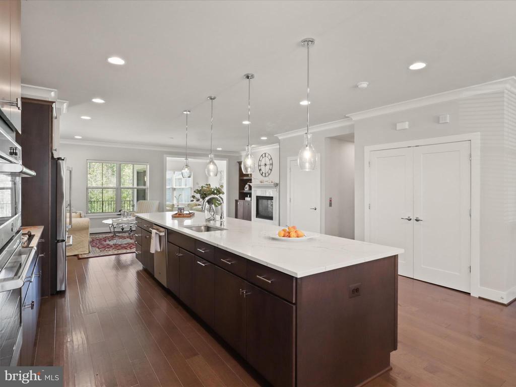 7765 BELVALE DRIVE