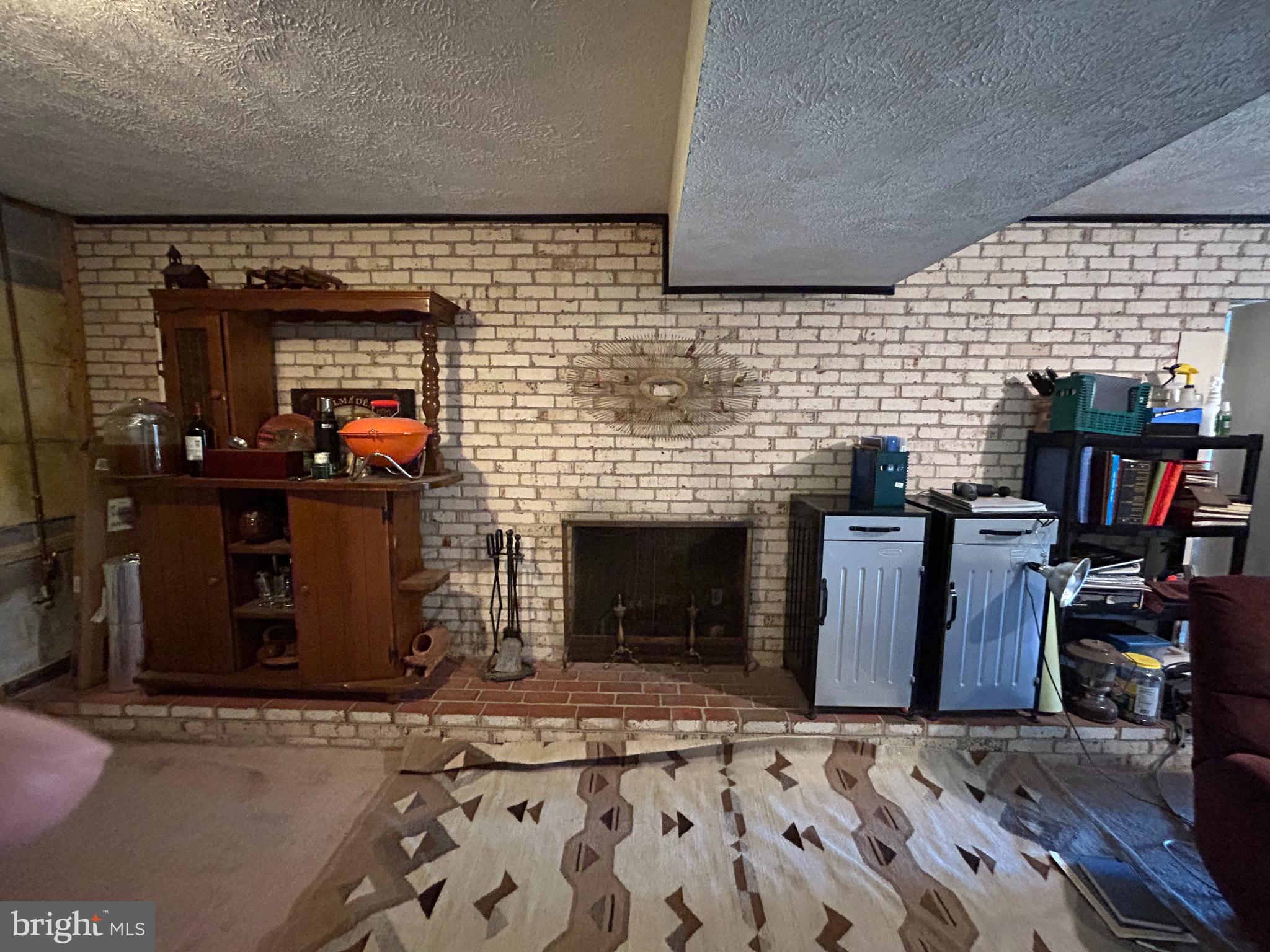 10209 OXFORDSHIRE ROAD