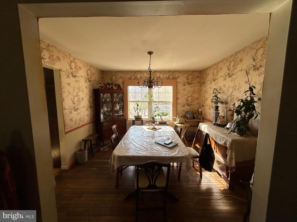10209 OXFORDSHIRE ROAD