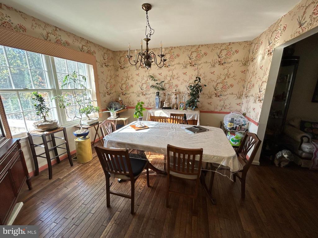 10209 OXFORDSHIRE ROAD