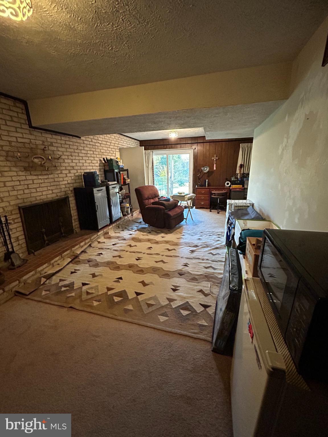 10209 OXFORDSHIRE ROAD