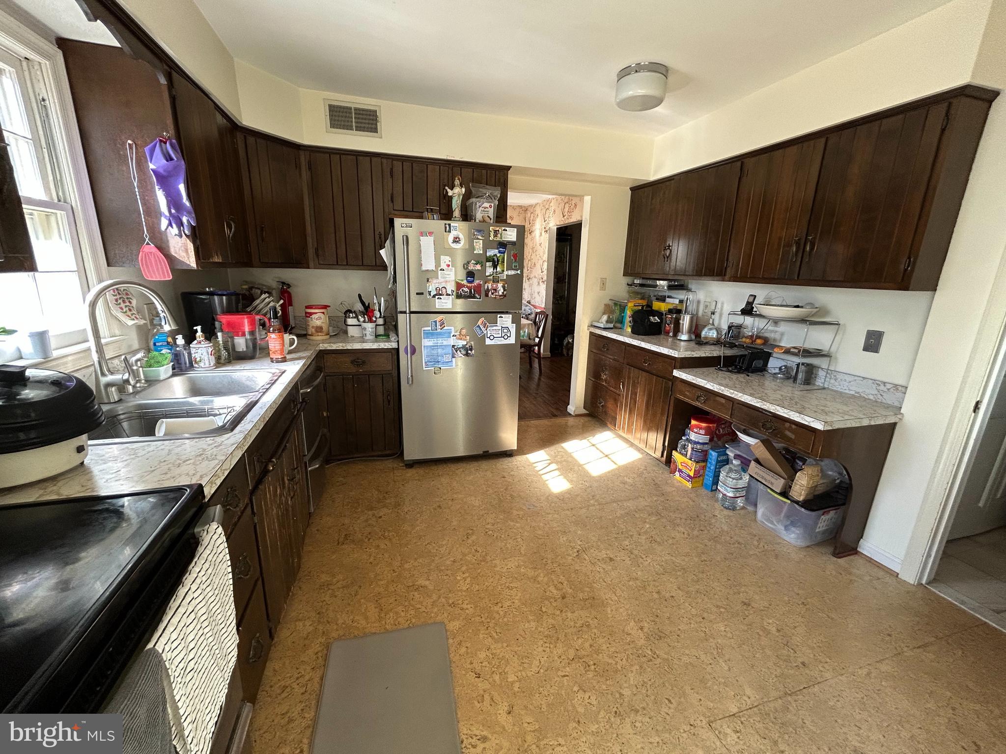 10209 OXFORDSHIRE ROAD