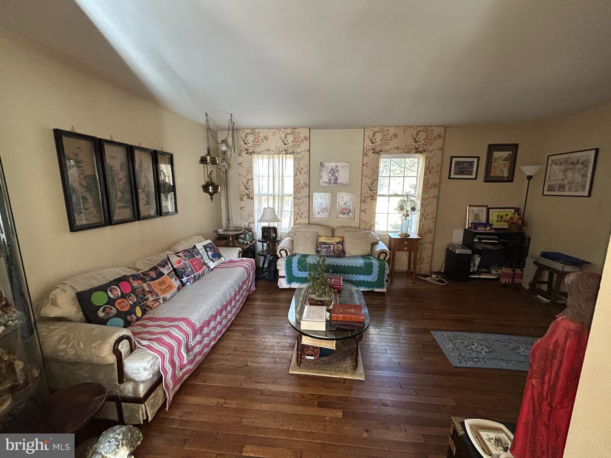 10209 OXFORDSHIRE ROAD