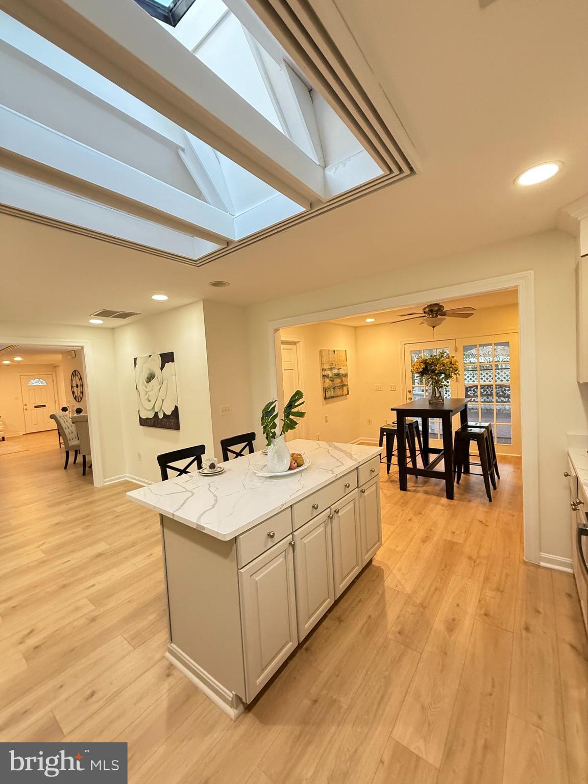 6205 EVERGLADES DRIVE