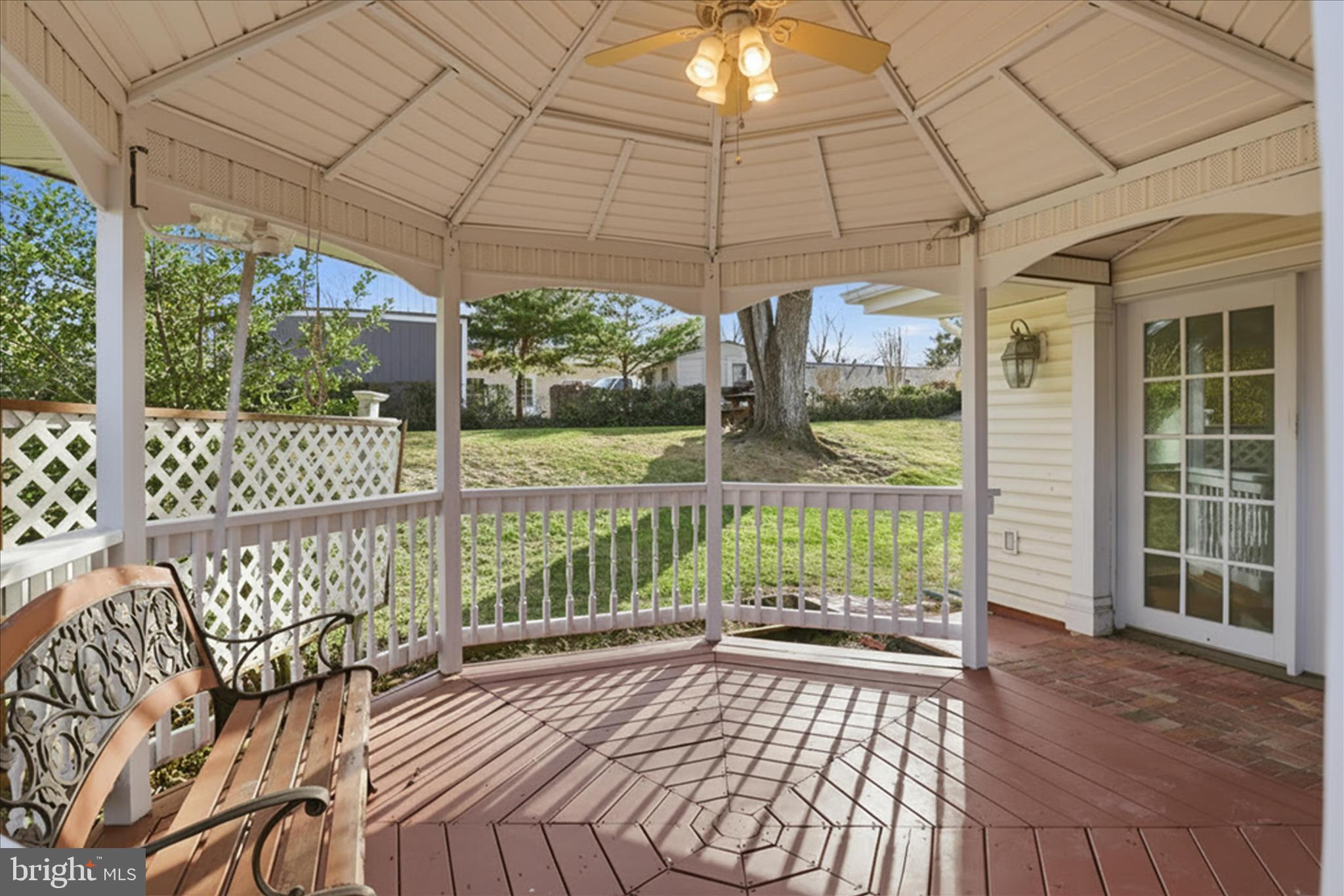 6205 EVERGLADES DRIVE