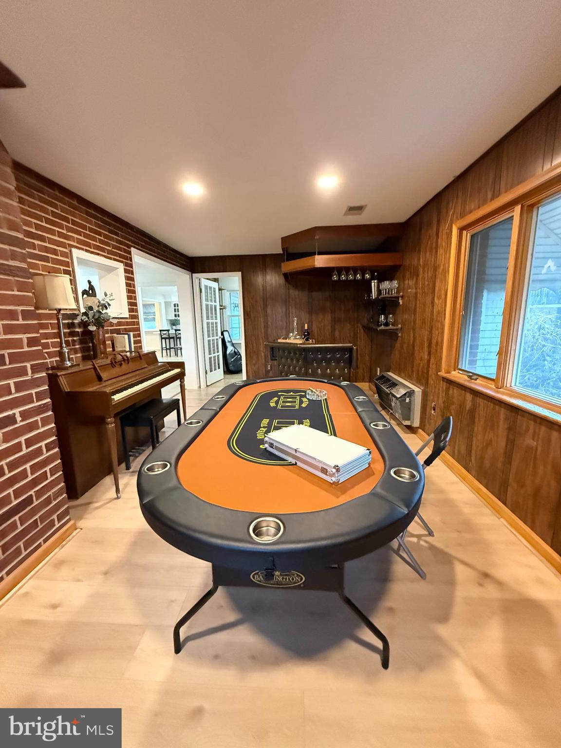 6205 EVERGLADES DRIVE