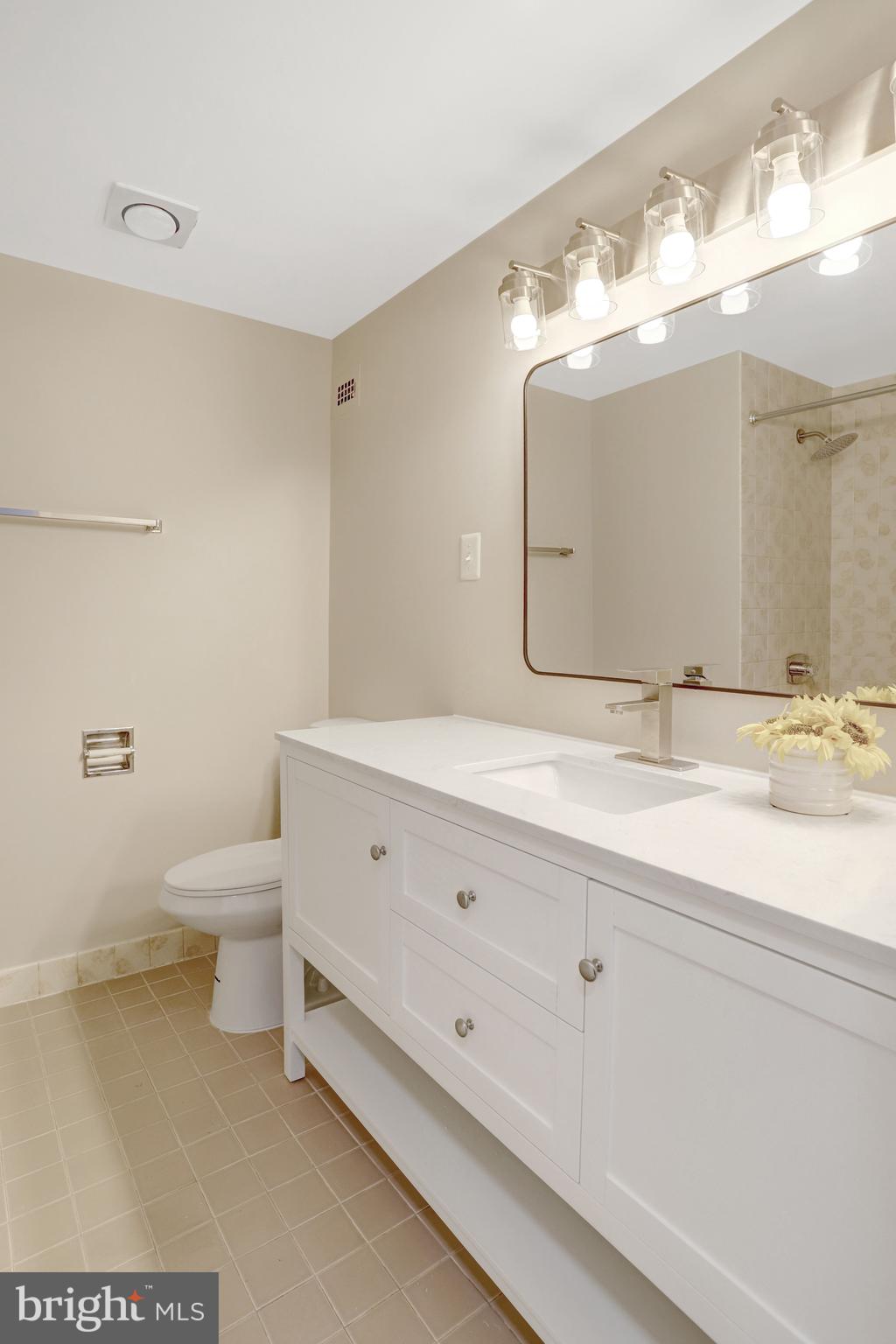 3705 S GEORGE MASON DRIVE 2009S