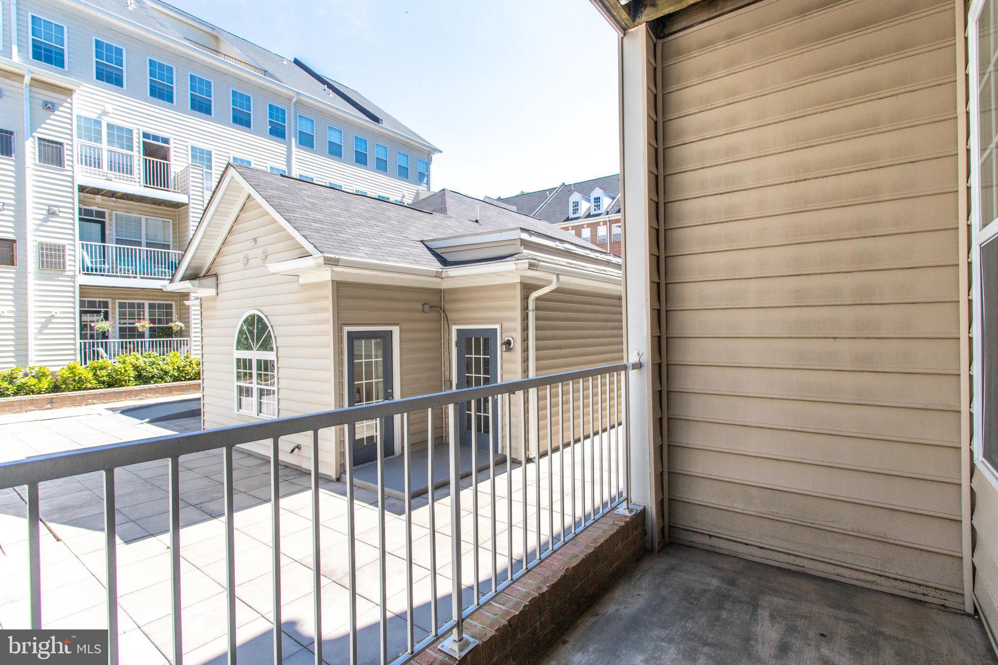 2664 MANHATTAN PLACE 103