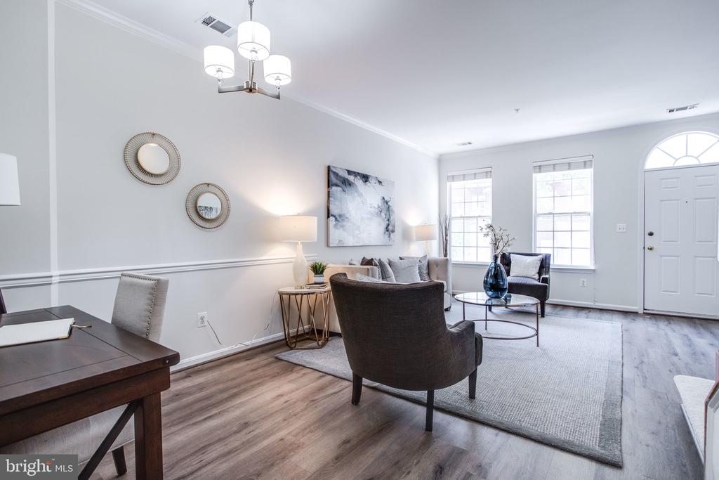 2664 MANHATTAN PLACE 103