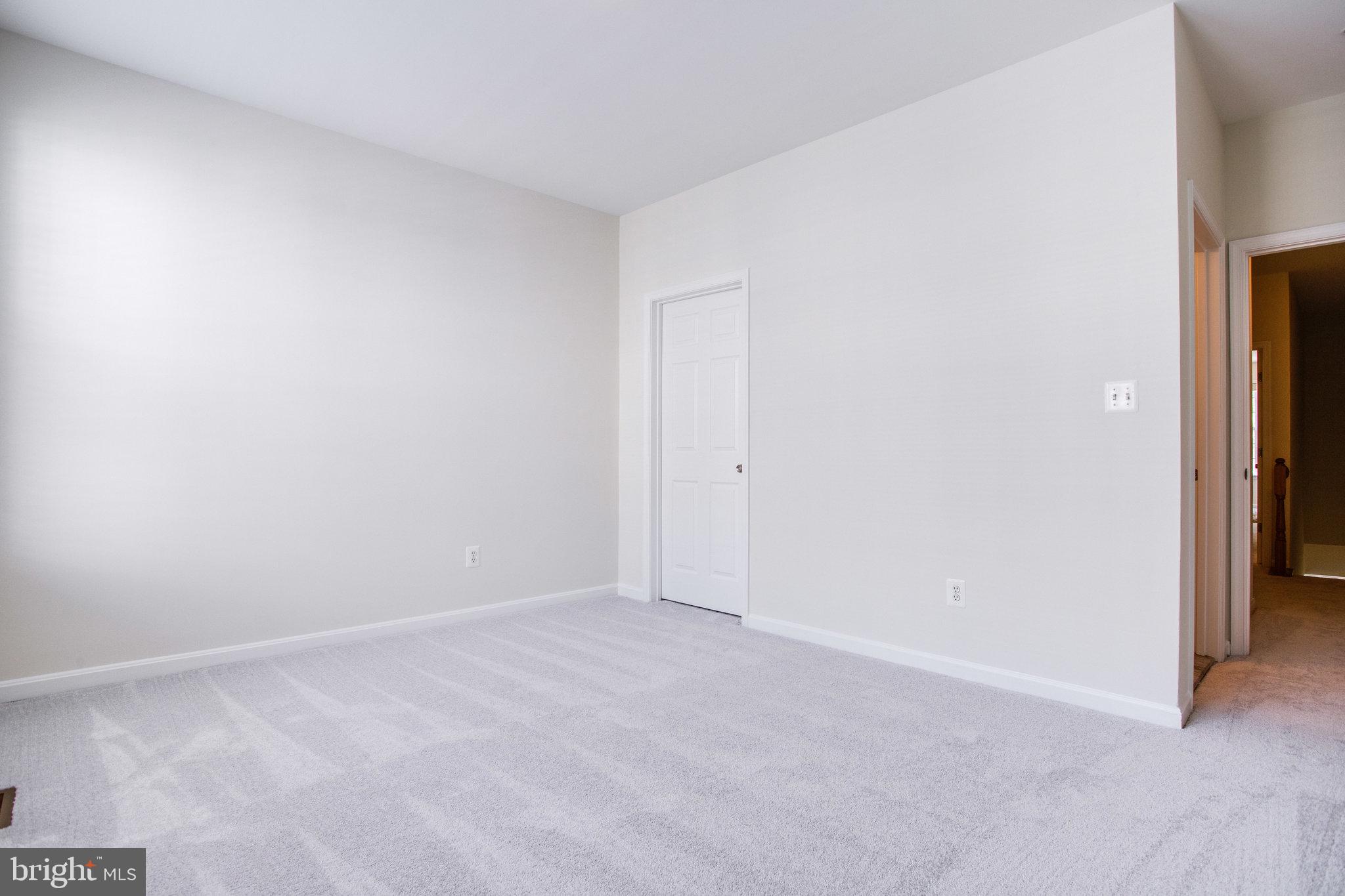 2664 MANHATTAN PLACE 103