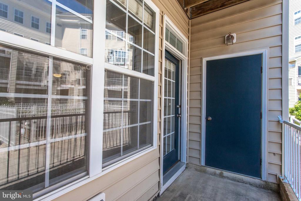 2664 MANHATTAN PLACE 103