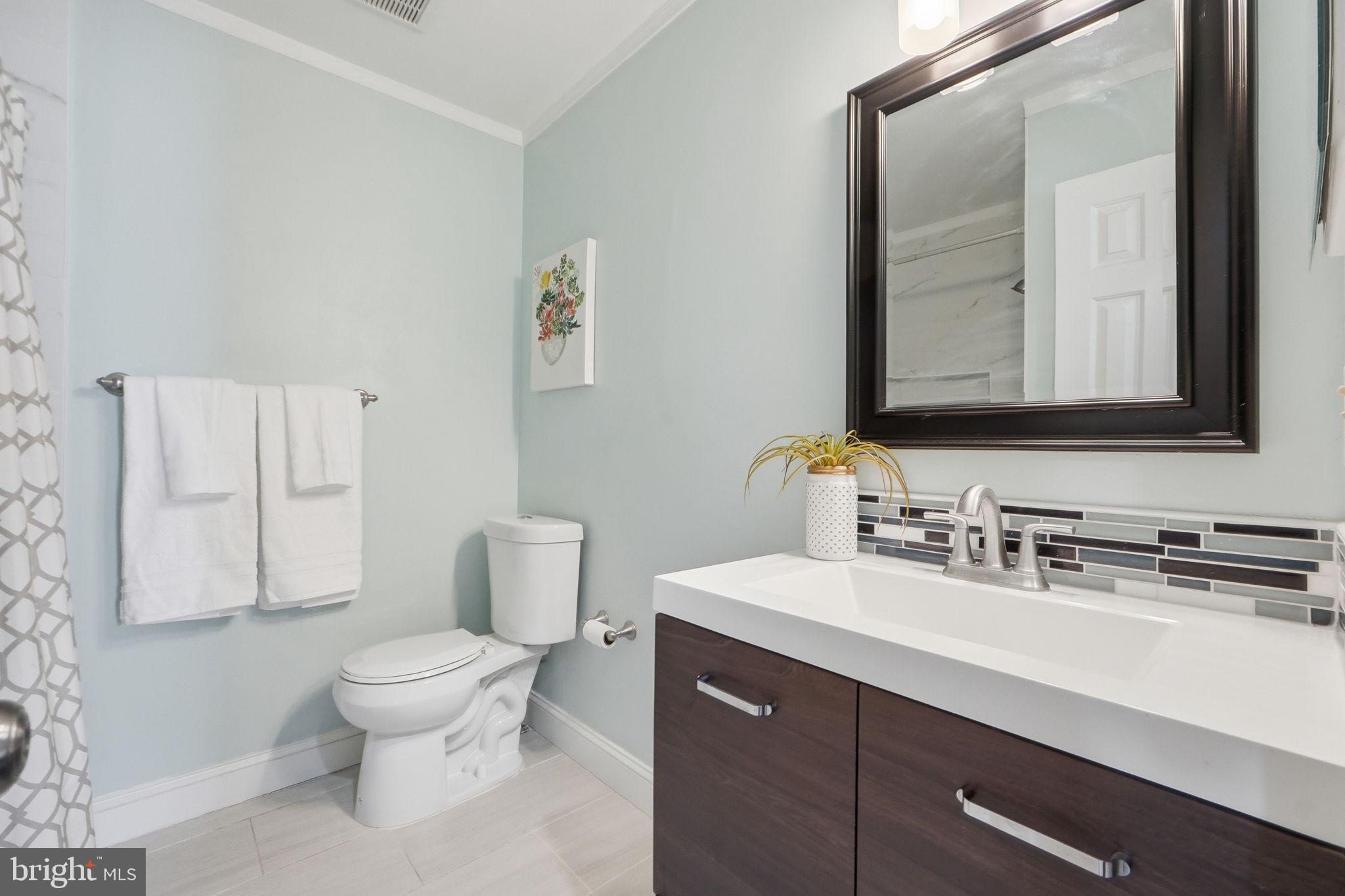 7316 LIGHTSHIP COURT