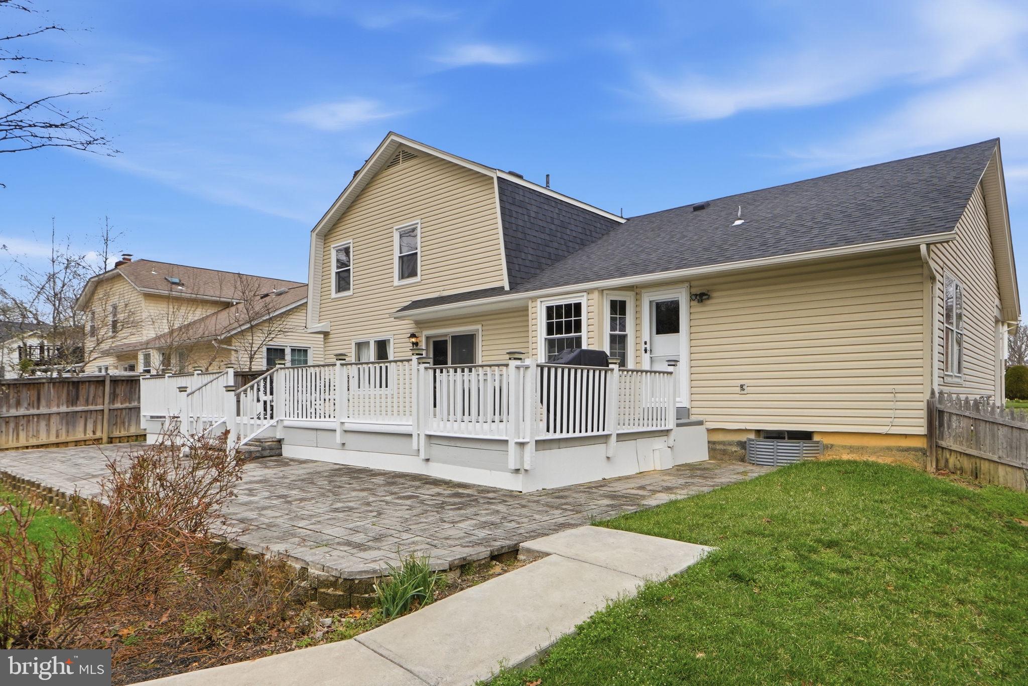 7316 LIGHTSHIP COURT