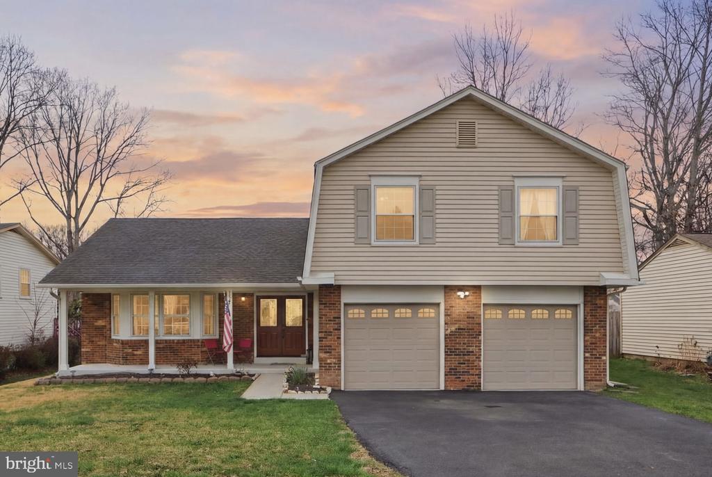 7316 LIGHTSHIP COURT