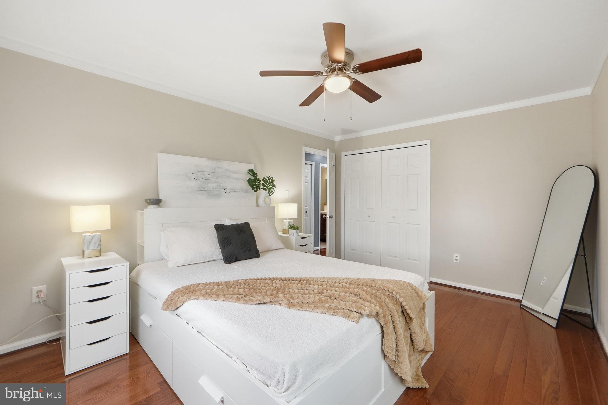 7316 LIGHTSHIP COURT