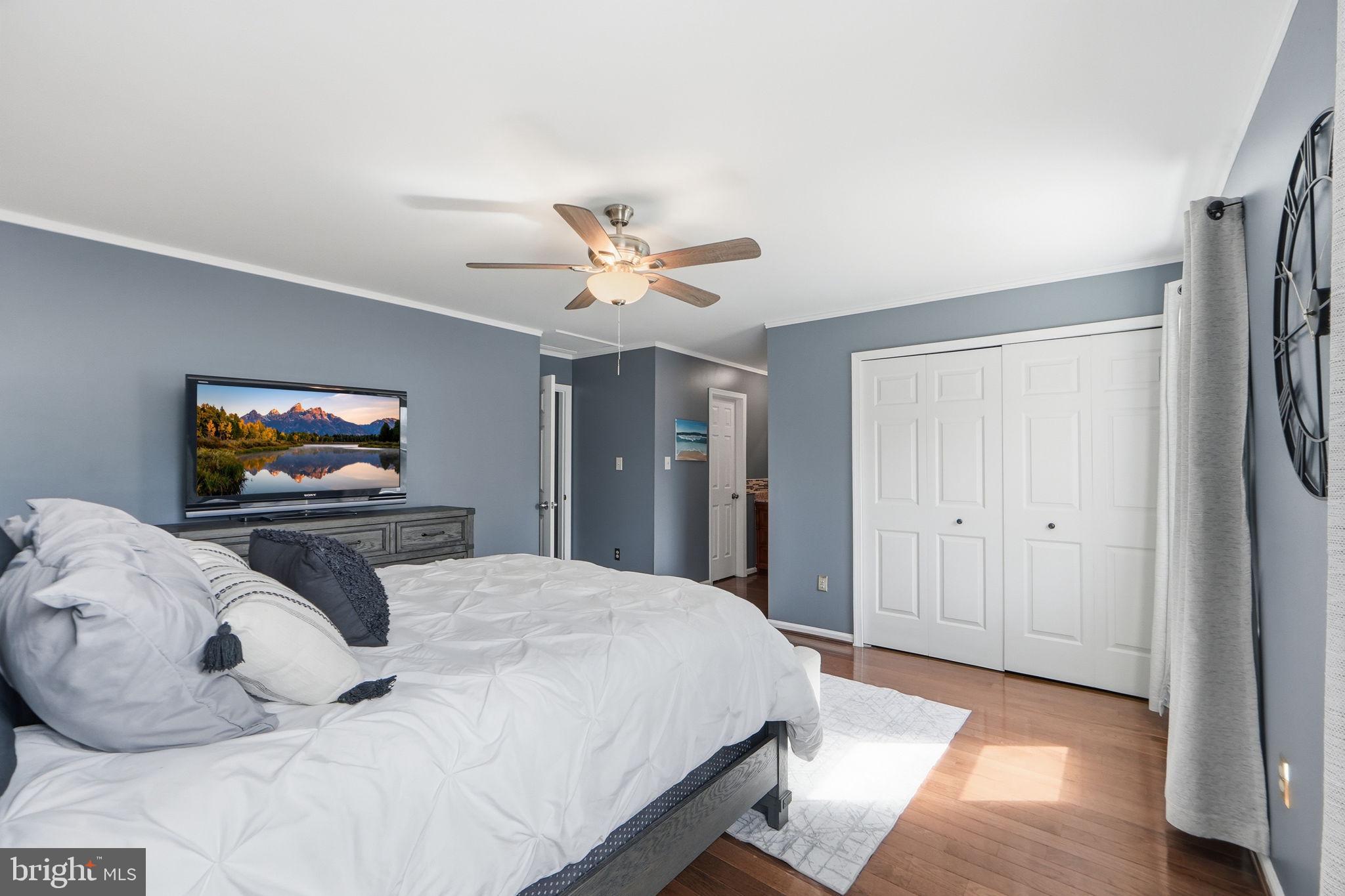 7316 LIGHTSHIP COURT