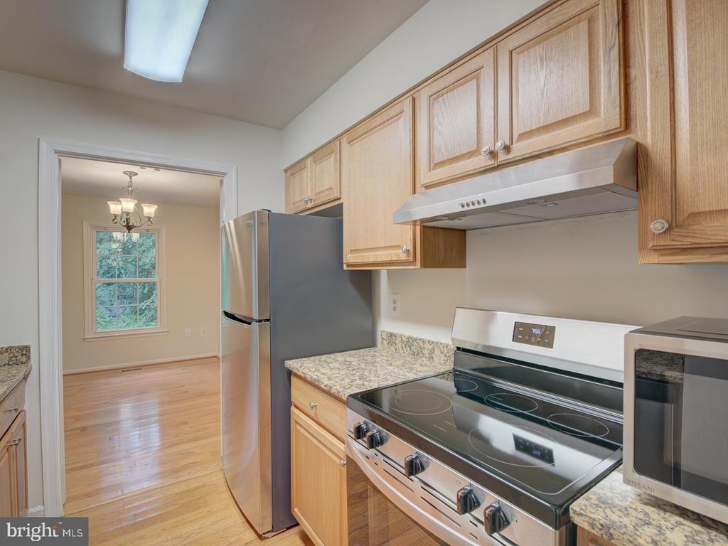 9867 HIGH WATER COURT