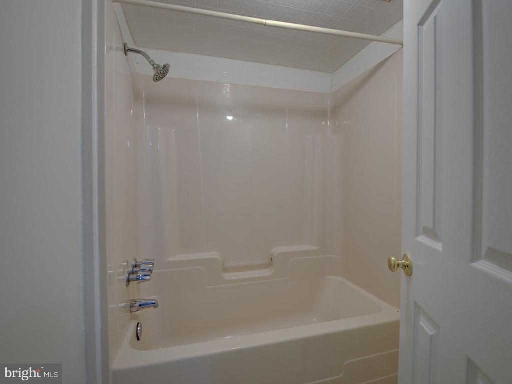 9867 HIGH WATER COURT