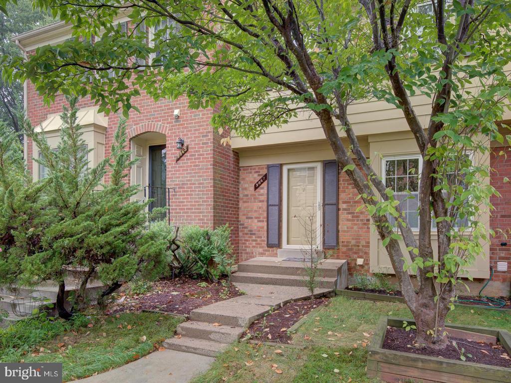 9867 HIGH WATER COURT