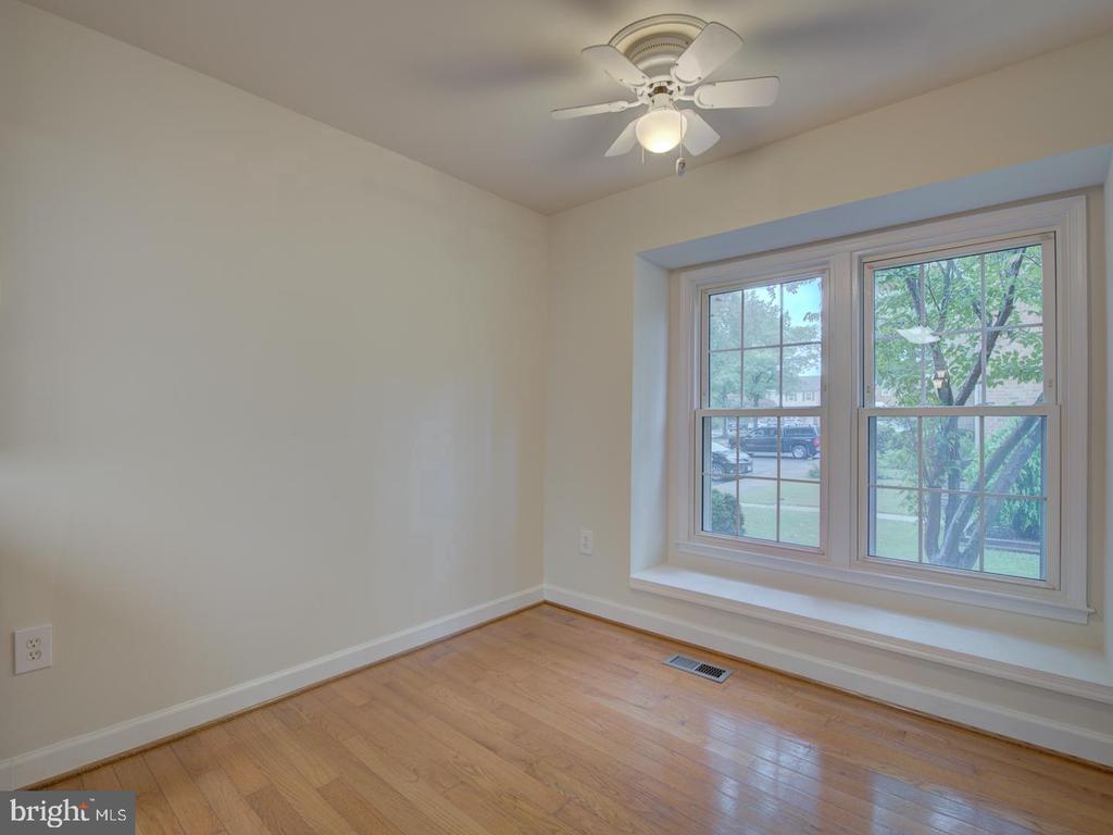 9867 HIGH WATER COURT