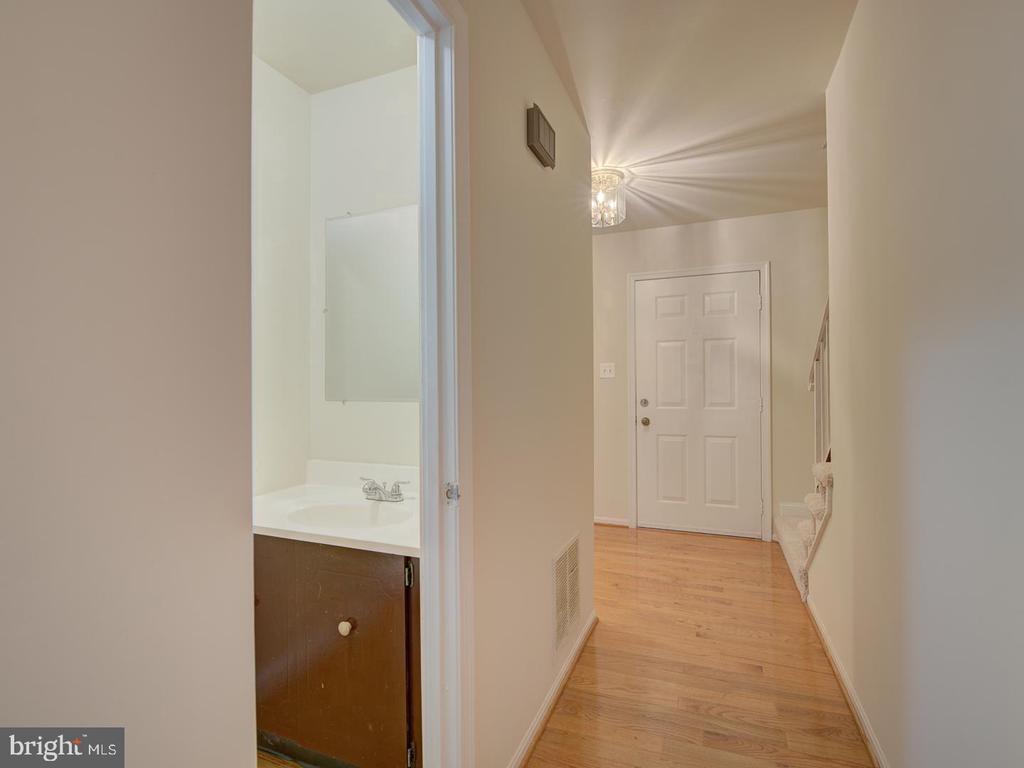 9867 HIGH WATER COURT