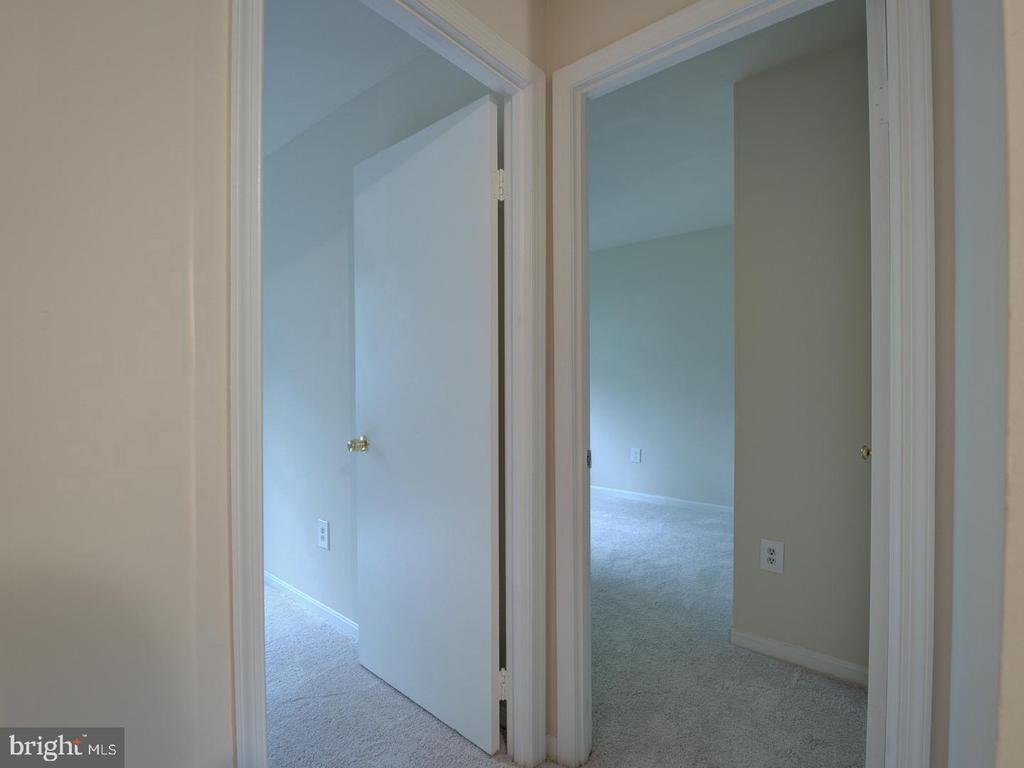 9867 HIGH WATER COURT