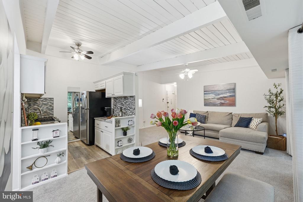 4335 AMERICANA DRIVE 203