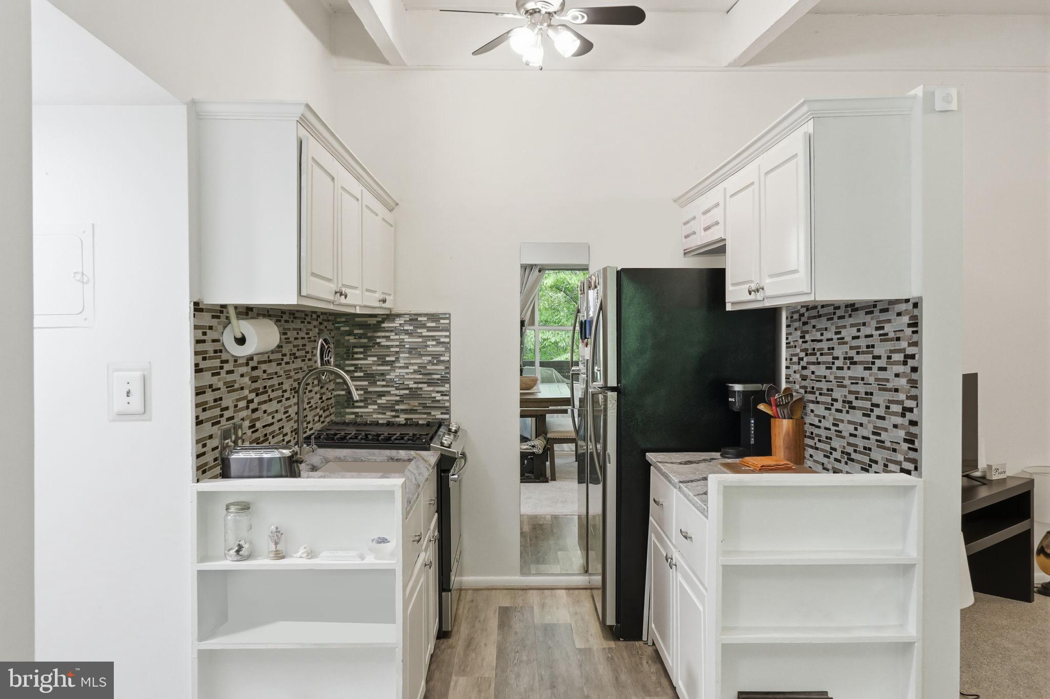 4335 AMERICANA DRIVE 203