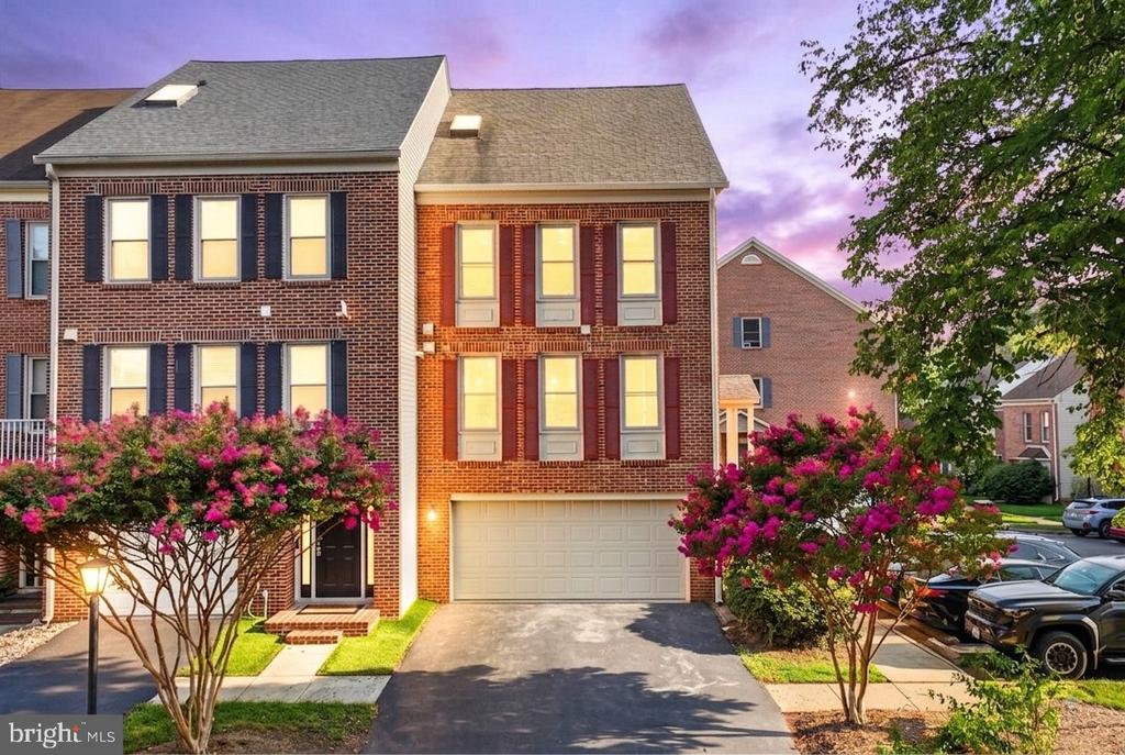 7559 CHRISLAND COVE