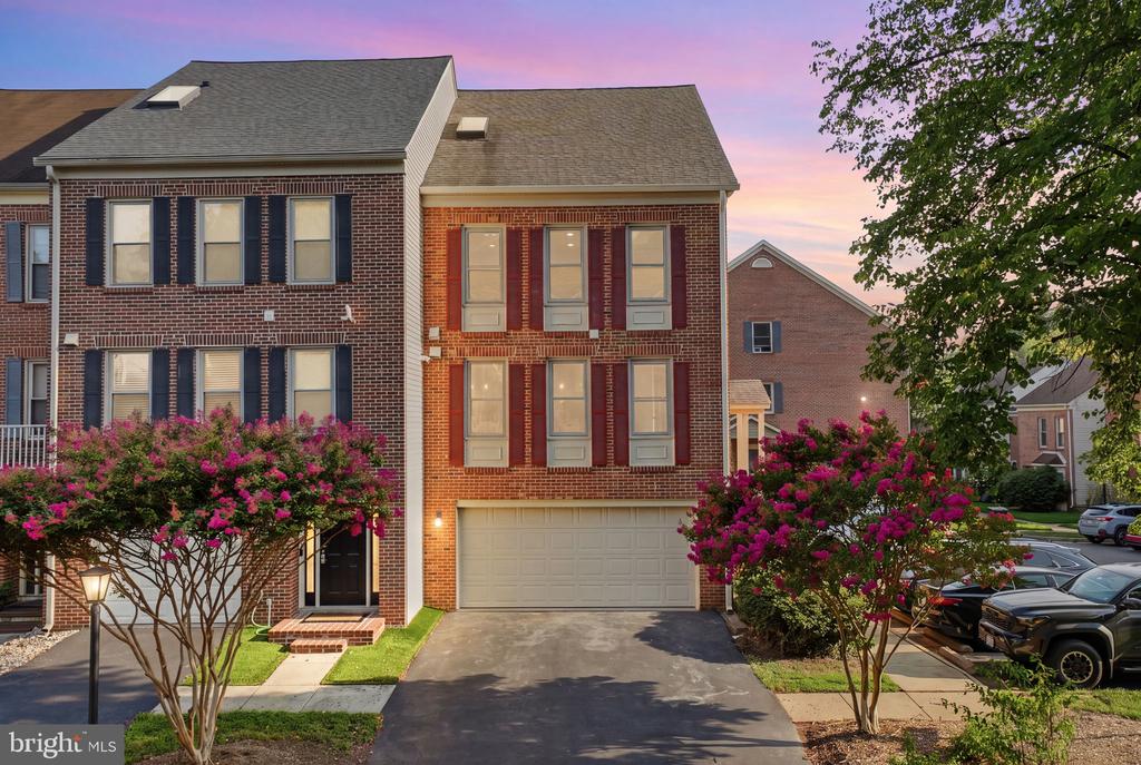 7559 CHRISLAND COVE