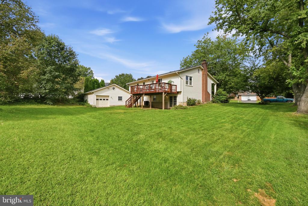 3213 ALLNESS LANE