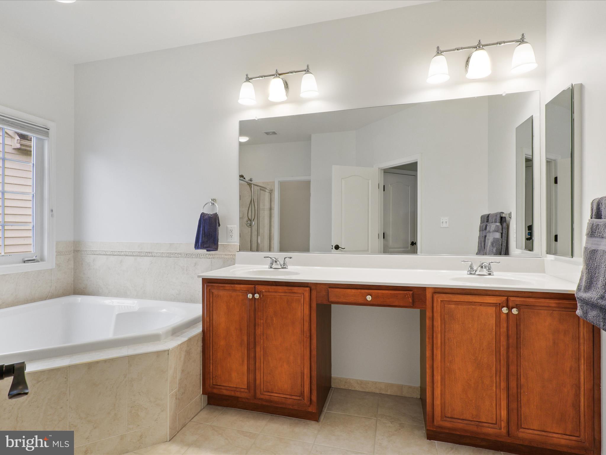 42911 Park Brooke Ct