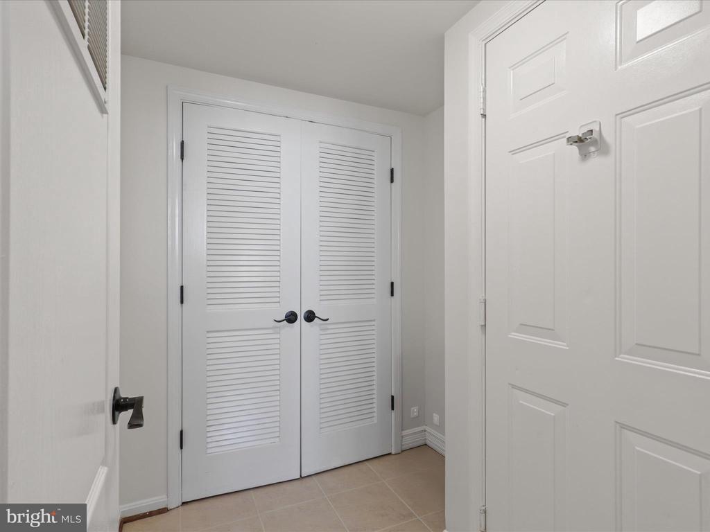 42911 Park Brooke Ct