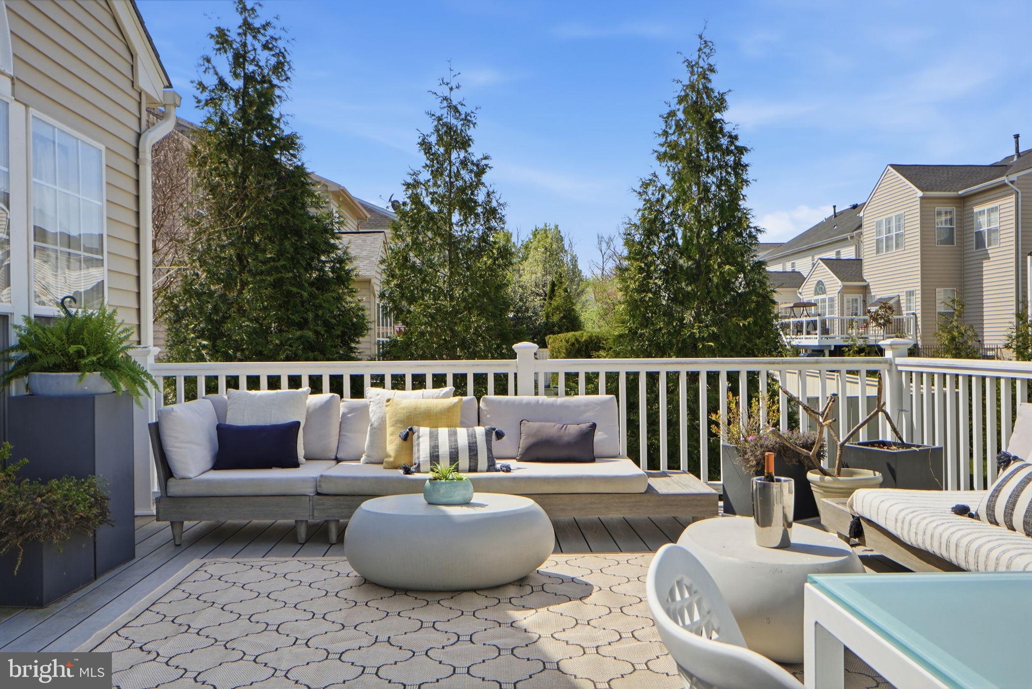 22320 LOST BRANCH CIRCLE