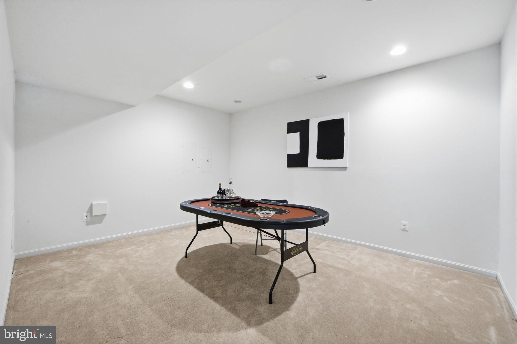 22320 LOST BRANCH CIRCLE