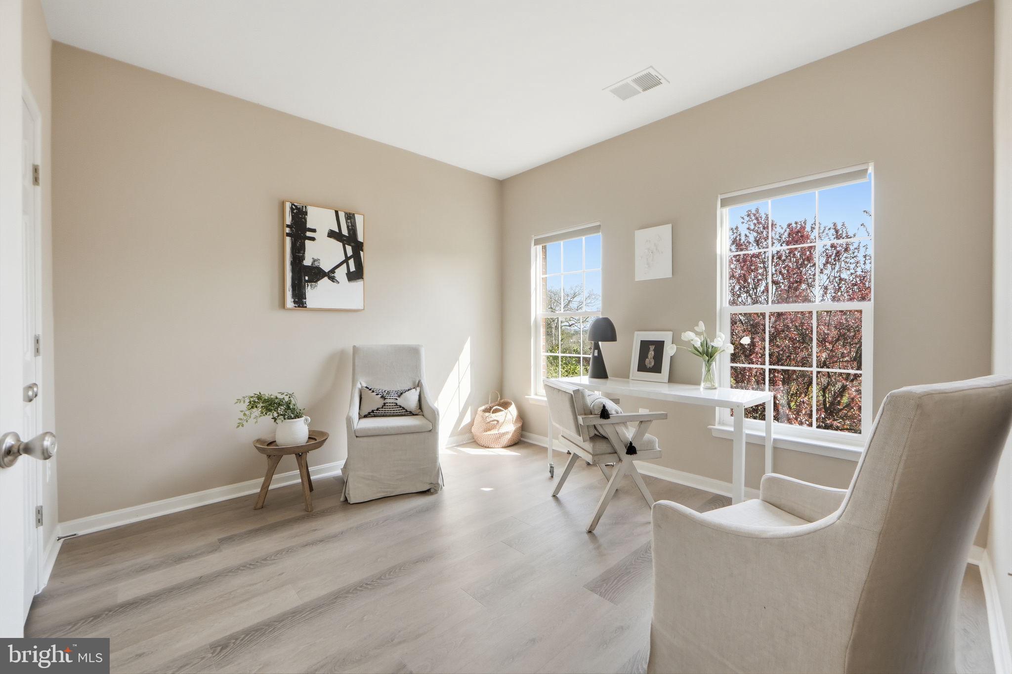 22320 LOST BRANCH CIRCLE