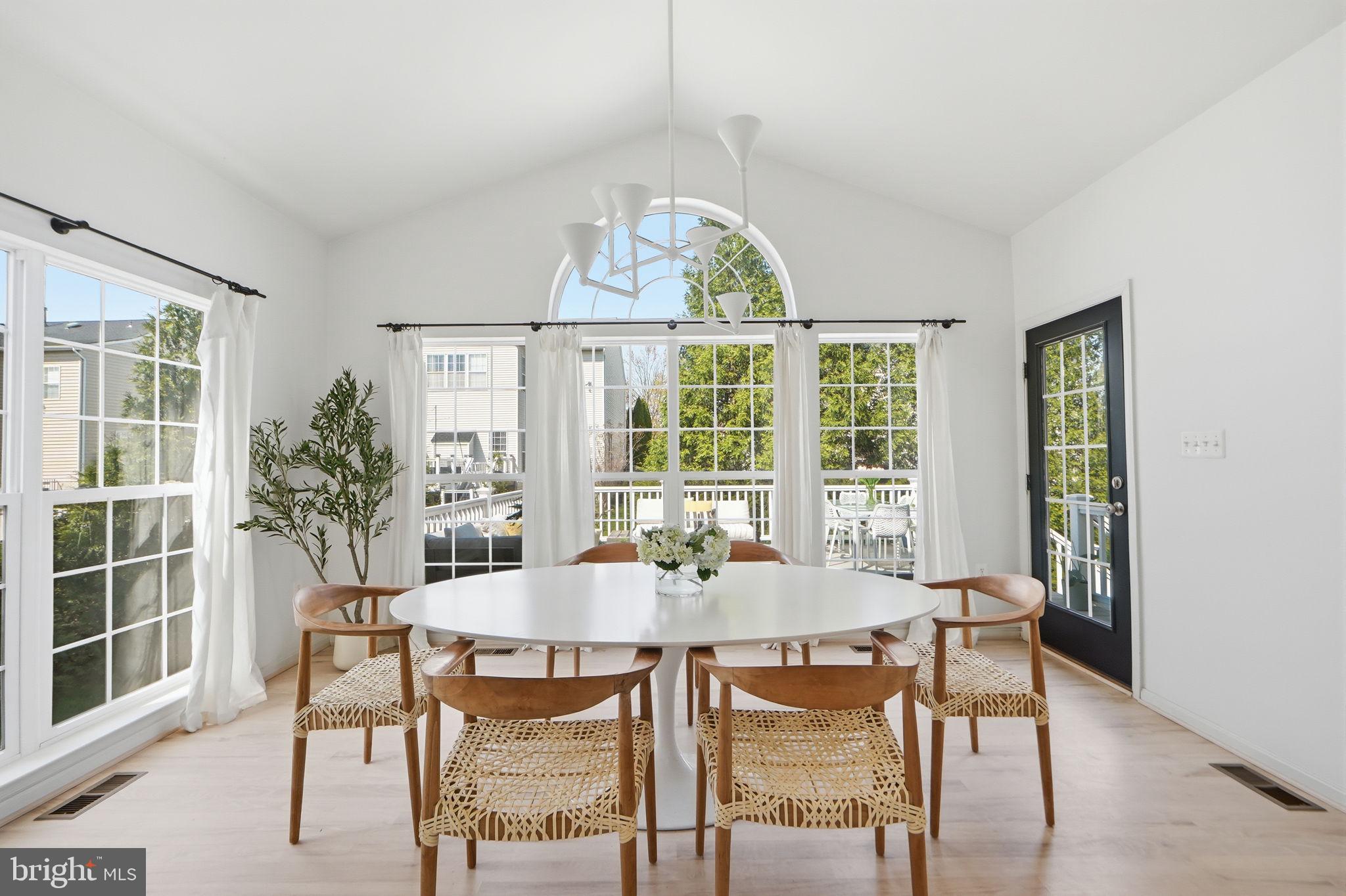 22320 LOST BRANCH CIRCLE