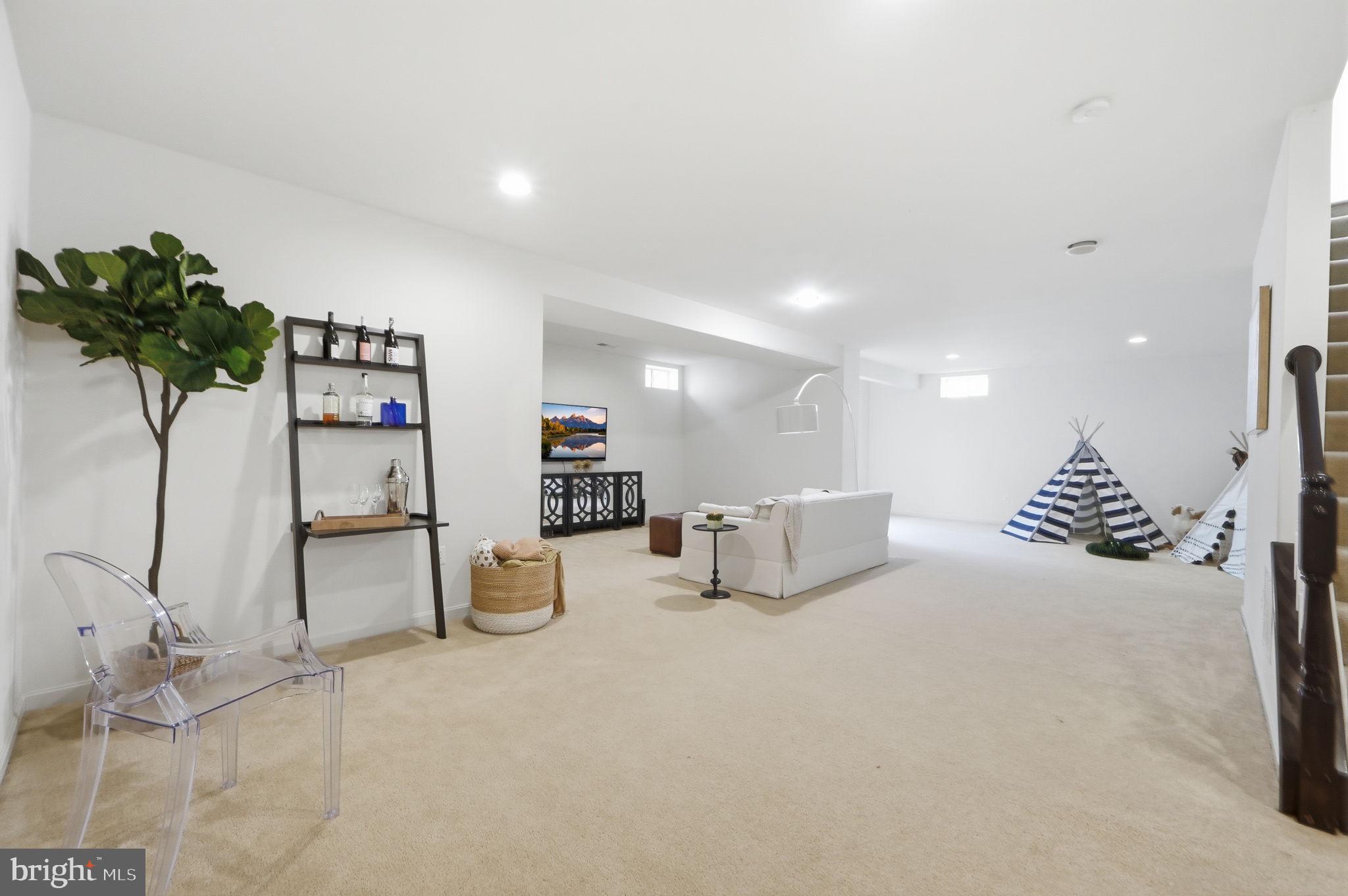 22320 LOST BRANCH CIRCLE