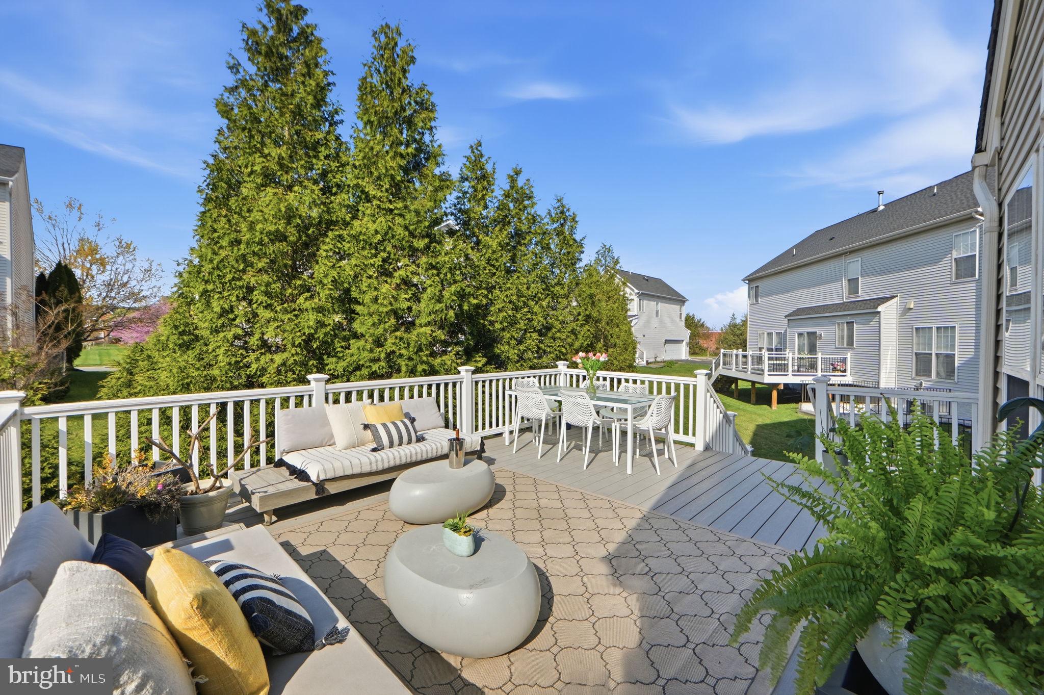 22320 LOST BRANCH CIRCLE