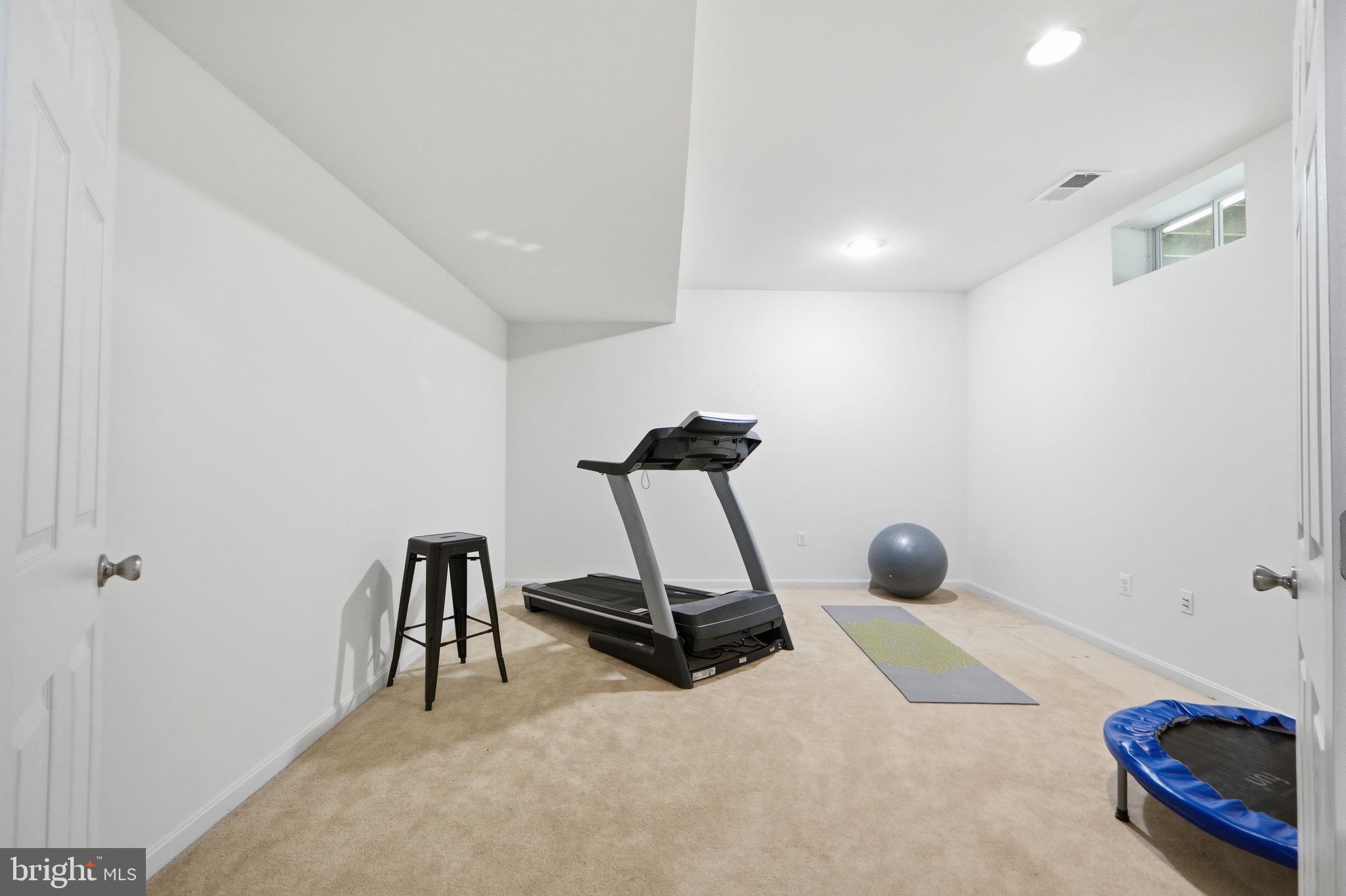 22320 LOST BRANCH CIRCLE