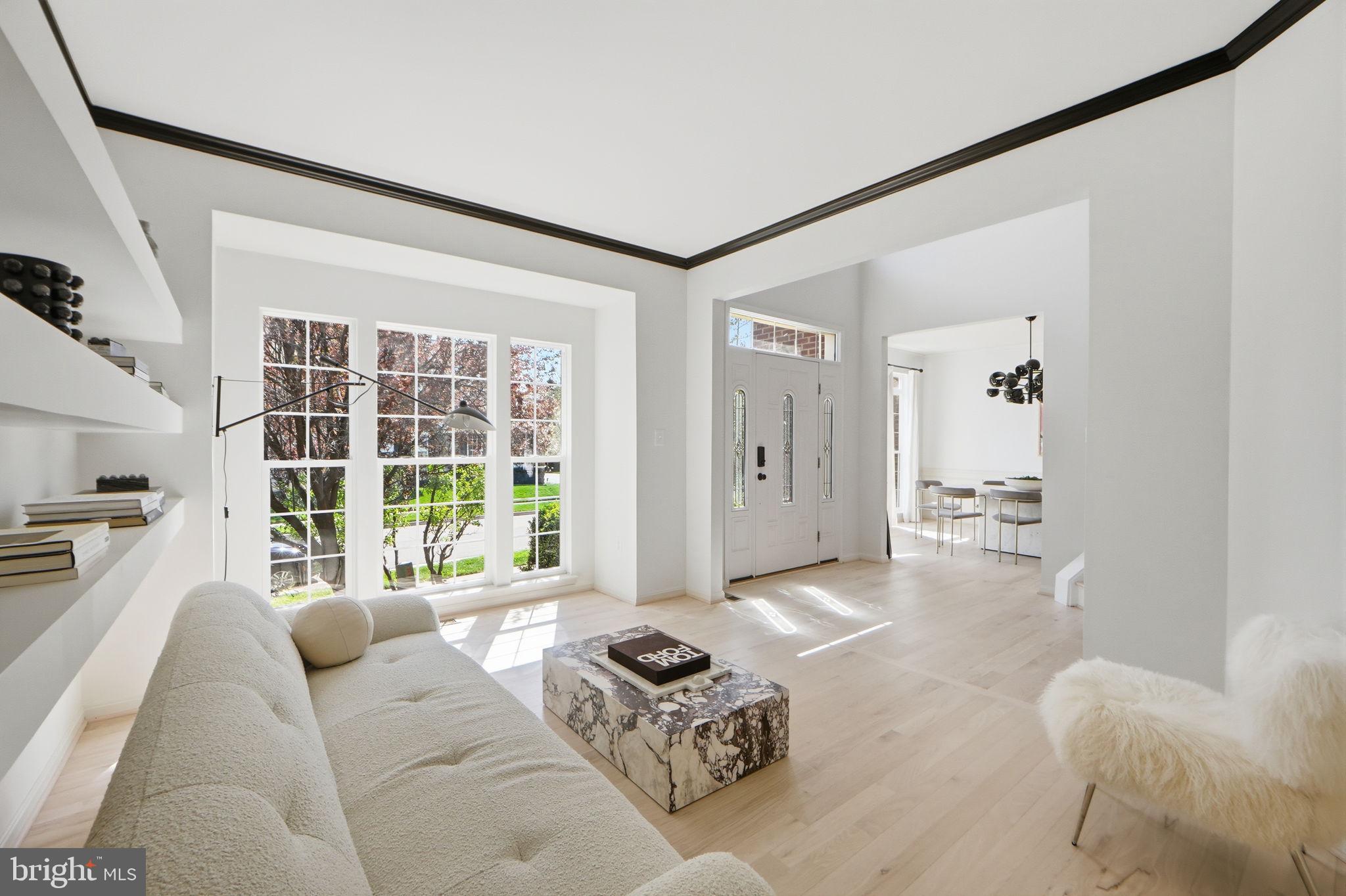 22320 LOST BRANCH CIRCLE