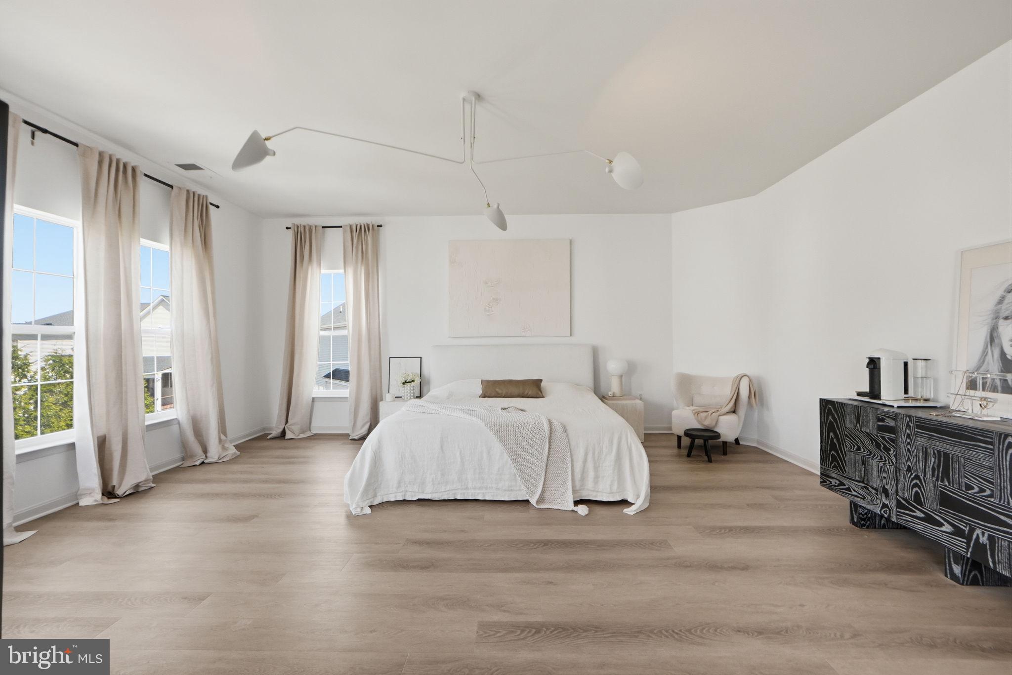 22320 LOST BRANCH CIRCLE