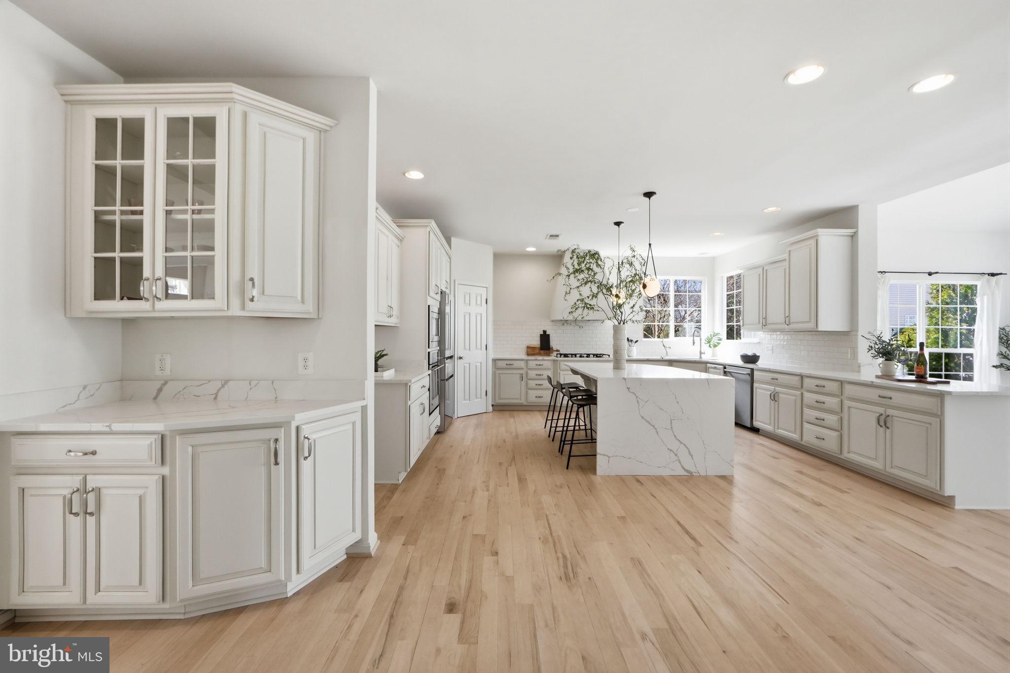 22320 LOST BRANCH CIRCLE